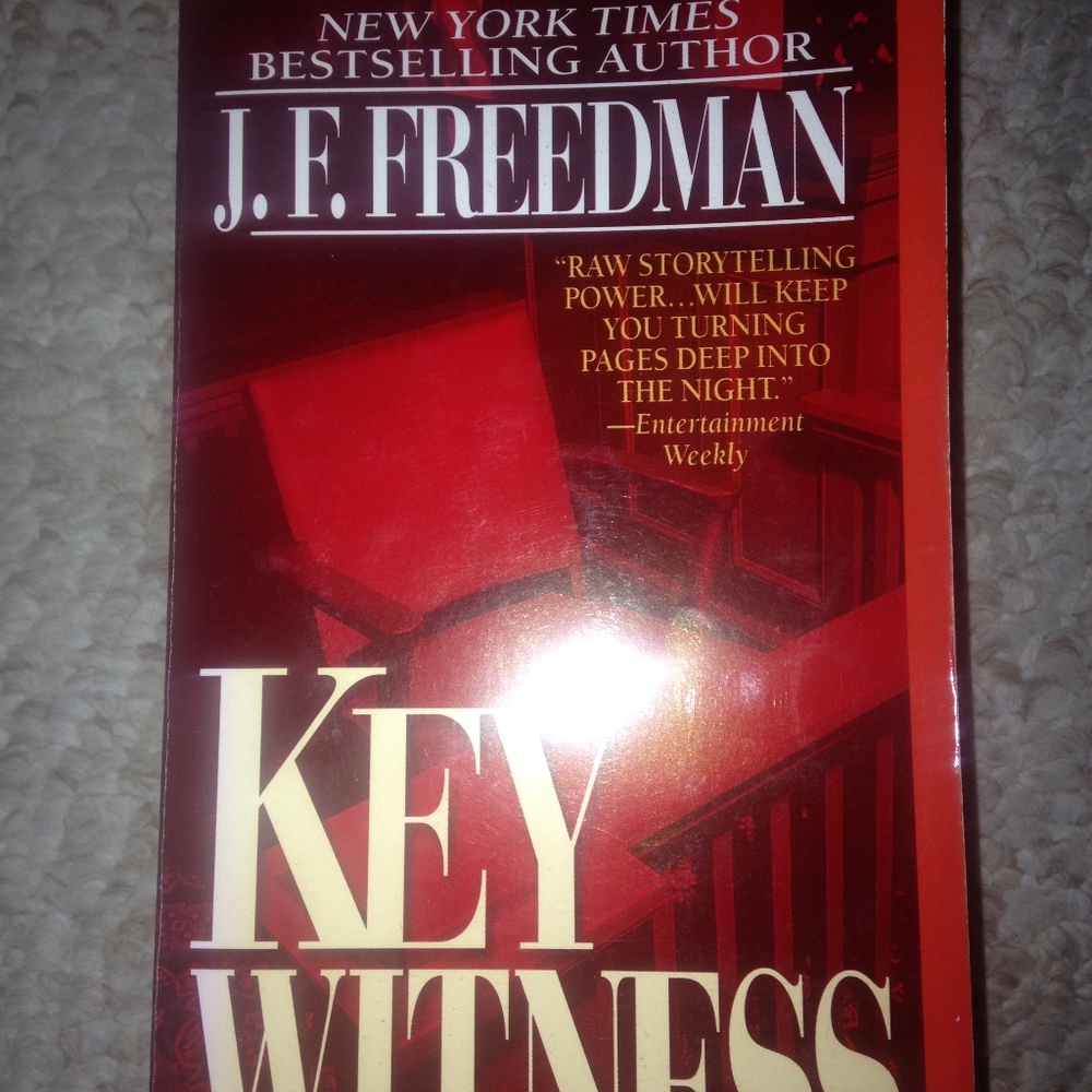 Books - Picture 2 of 7